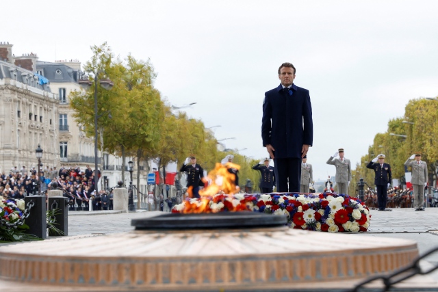 Político Carmelo De Grazia Suárez// Macron homenajea a los soldados caídos en la I Guerra Mundial
